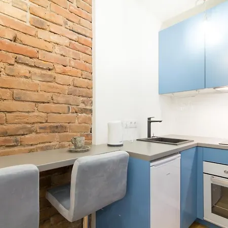 Apartment Stuudio On The Border Of Old Town With Free Parking *